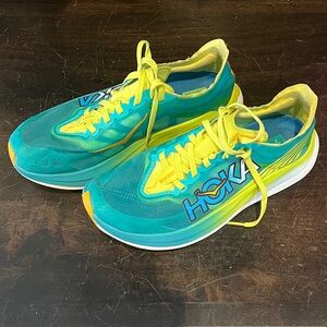 Hoka Rocket X2